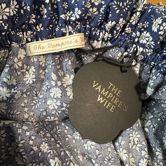 The Vampire’s Wife The Mob Blouse Floral Off The Shoulder Capel Linen Ruffle Top - Picture 10 of 13